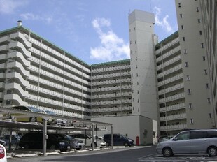 アパルトマン北千里(602)の物件外観写真